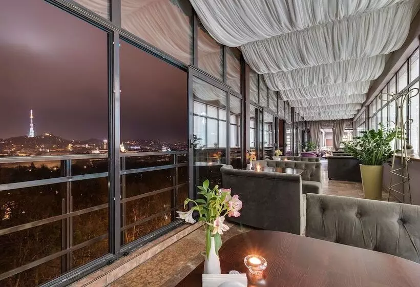 Premier Hotel Dnister