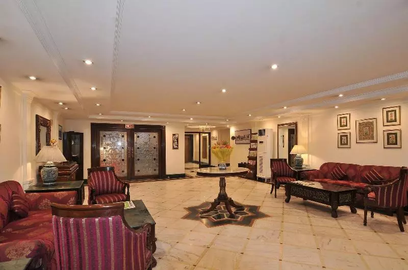 Hotelli Qutub Residency