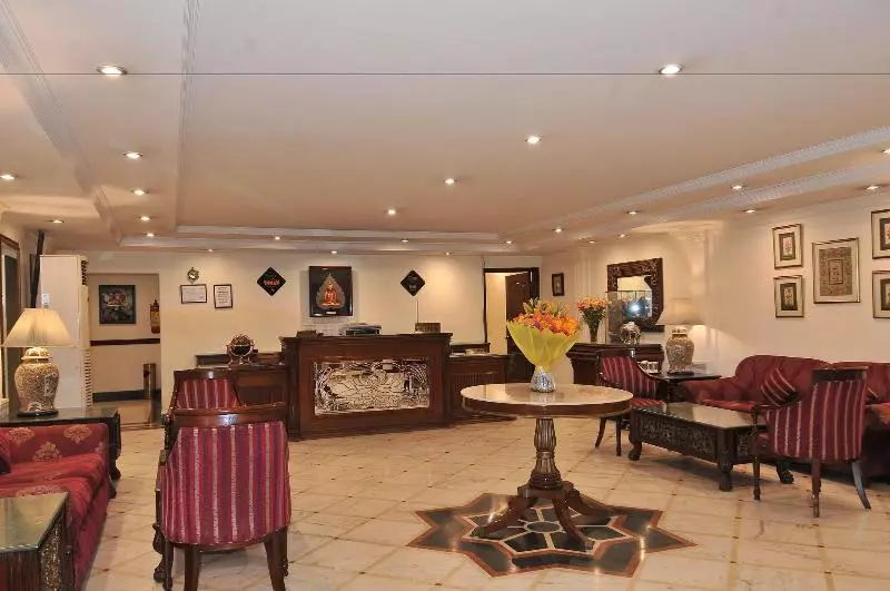 Hotelli Qutub Residency