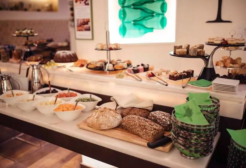 酒店 Rathaus  Wein & Design