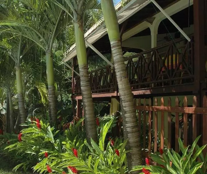 هتل Residence Habitation Grande Anse