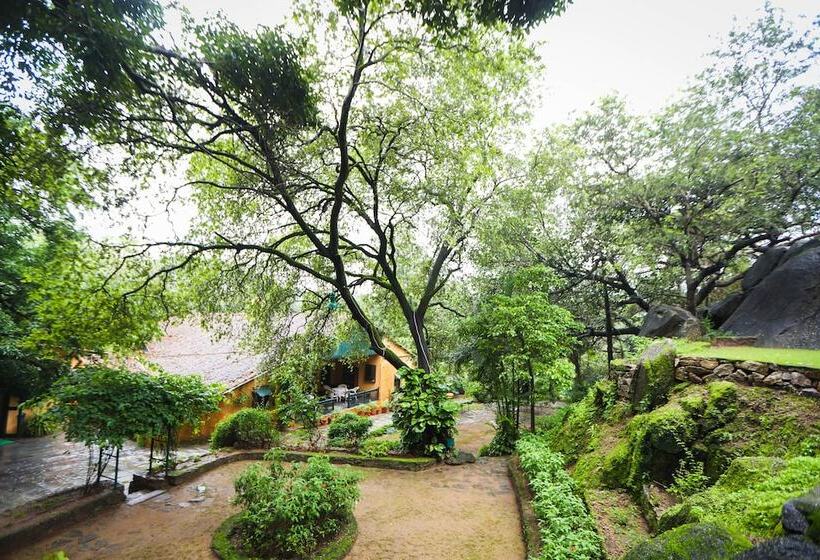 ホテル Welcomheritage Connaught House