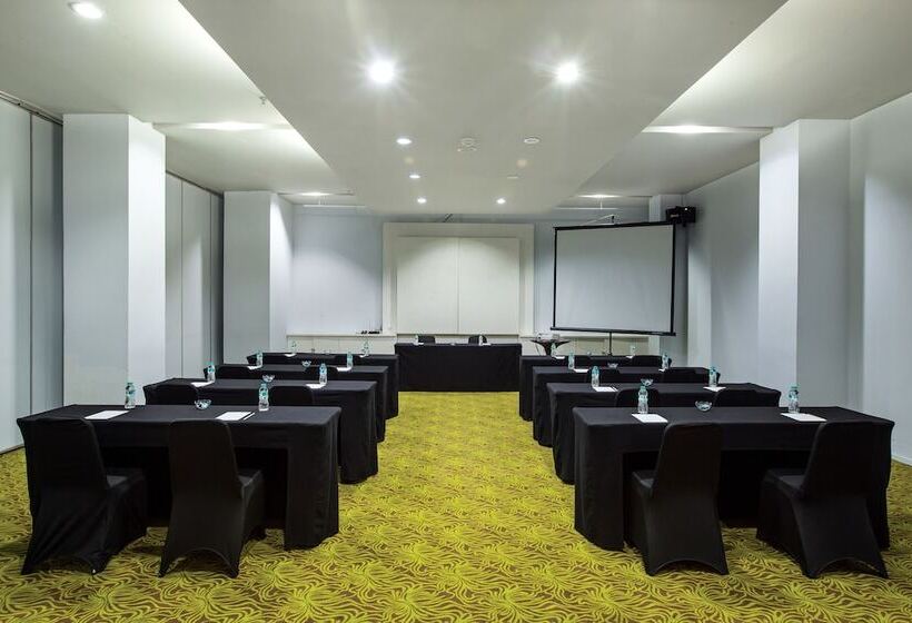 Sparks Life Jakarta, Artotel Curated