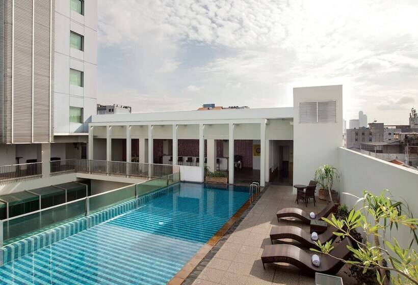 Sparks Life Jakarta, Artotel Curated