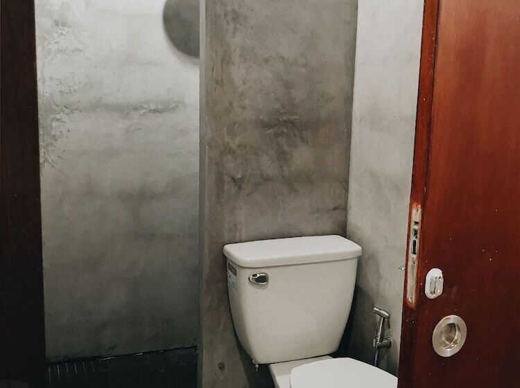 Hotel Tall Tree Kata Phuket