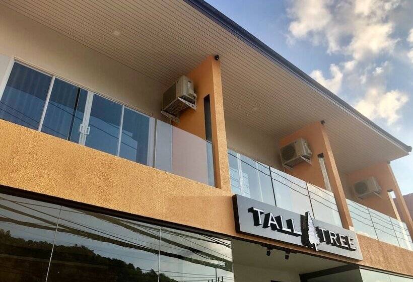 Hotel Tall Tree Kata Phuket