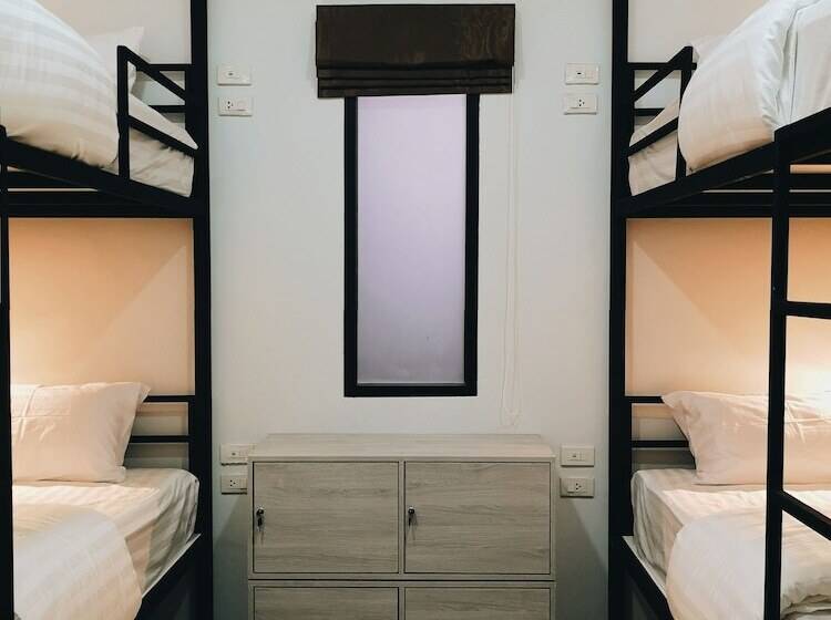 Hotel Tall Tree Kata Phuket