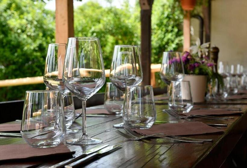 تختخواب و صبحانه Gostilna Lokve