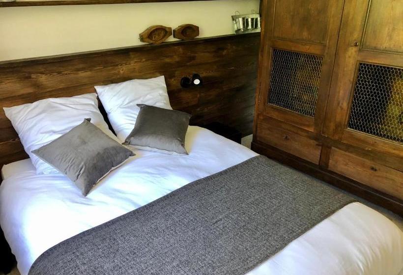 تختخواب و صبحانه La Ferme Des étroits