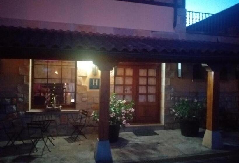 فندق Artea Errota