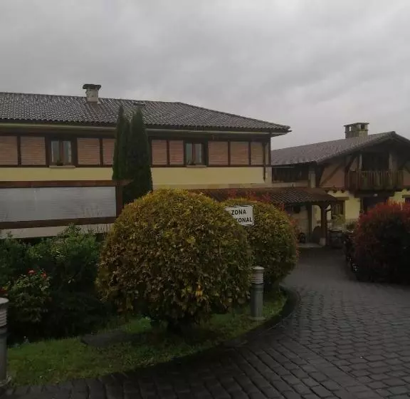 Hotelli Artea Errota