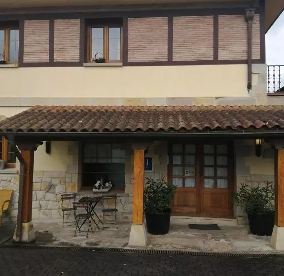 Hotelli Artea Errota