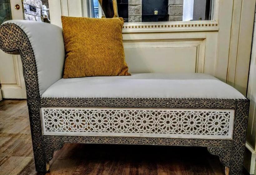 فندق Arunda Luxury Boutique