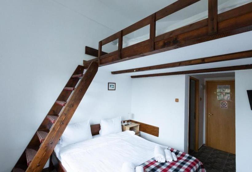 هتل Club Rossignol