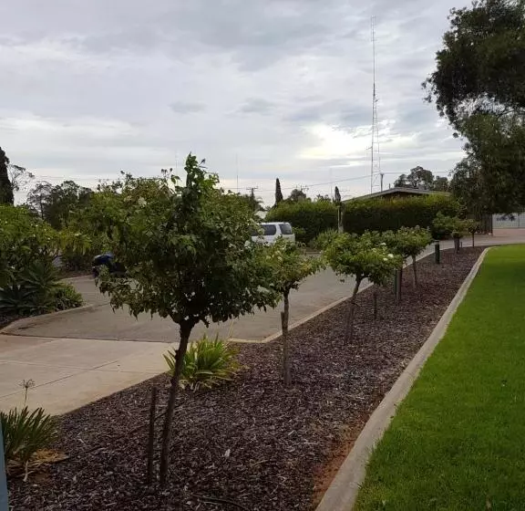 モーテル Port Pirie Accommodation And Apartments