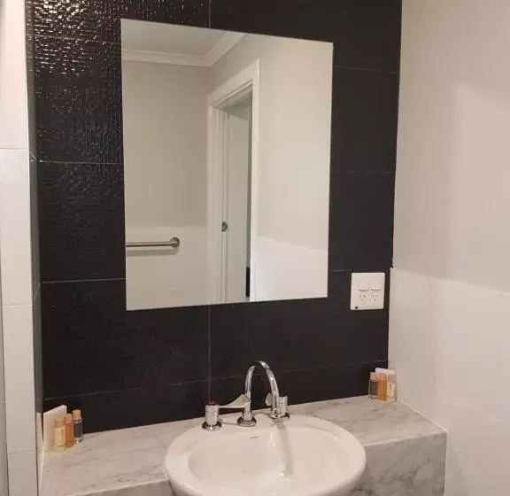 モーテル Port Pirie Accommodation And Apartments