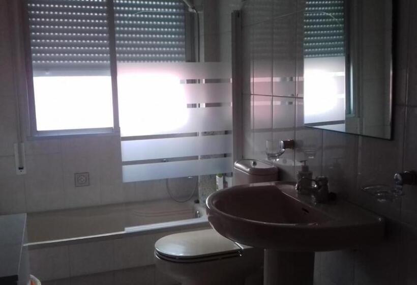 ペンション Combarro Vivienda Completa Próxima A Sanxenxo