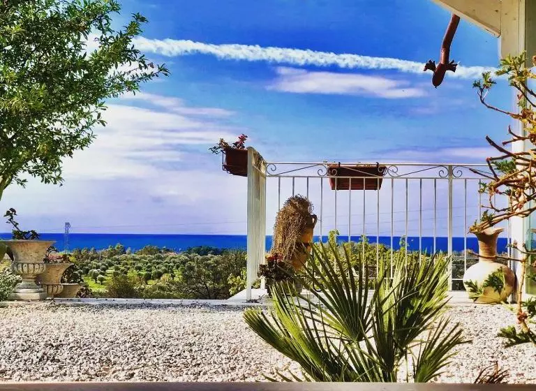 Majatalo L'incanto Di Nausicaa