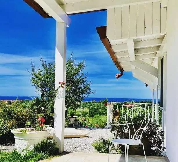 Majatalo L'incanto Di Nausicaa