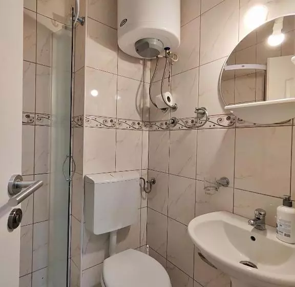 پانسیون Villa Hera