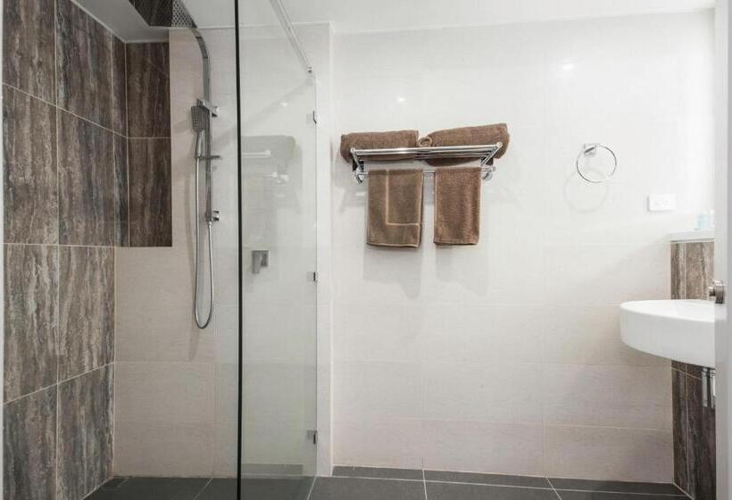 Velocity Motel & Bistro Wa