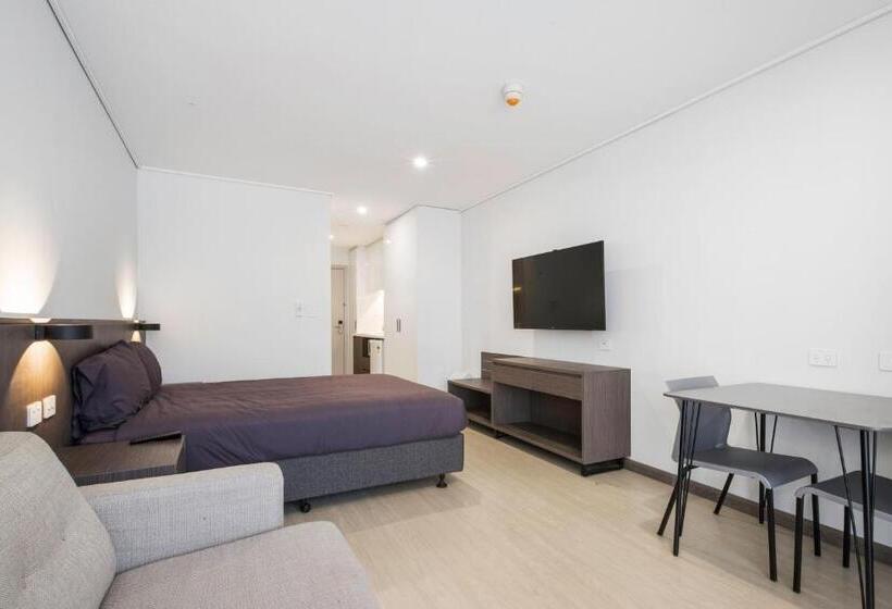 Velocity Motel & Bistro Wa