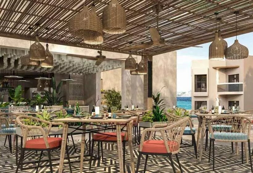 Doubletree By Hilton Sharm El Sheikh  Sharks Bay Resort