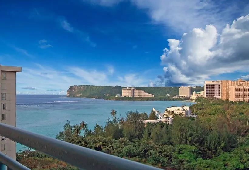 Holiday Resort & Spa Guam