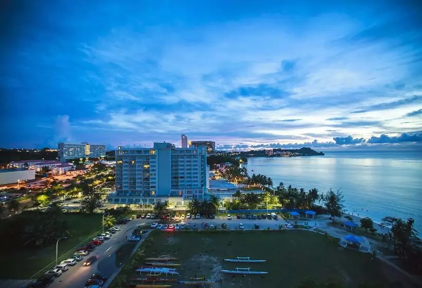 Holiday Resort & Spa Guam