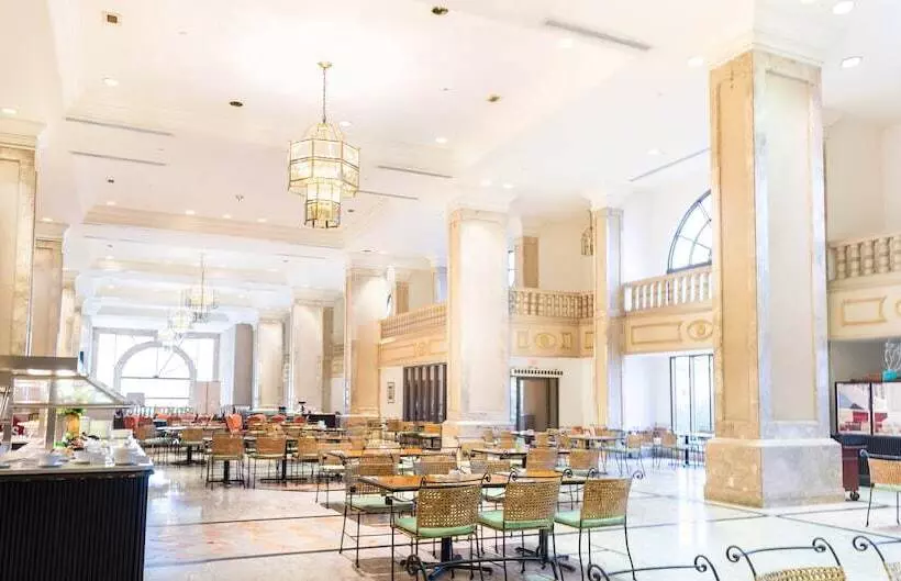 Holiday Resort & Spa Guam