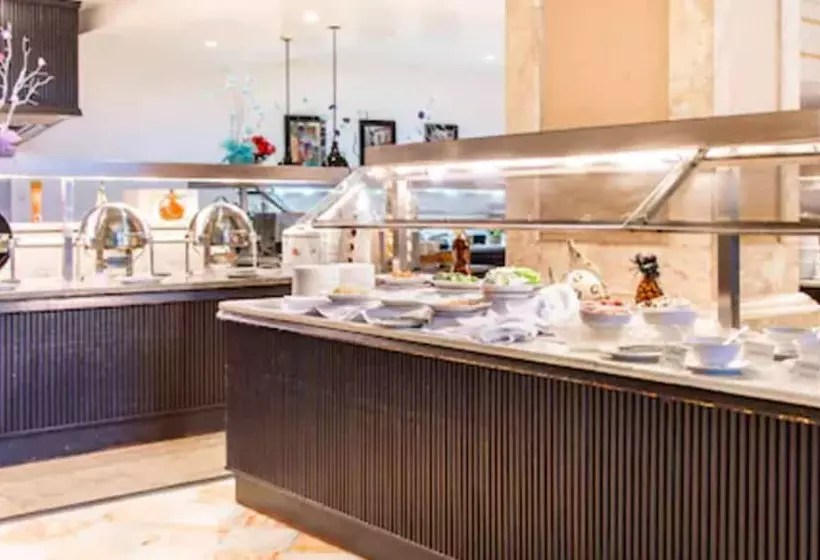 Holiday Resort & Spa Guam