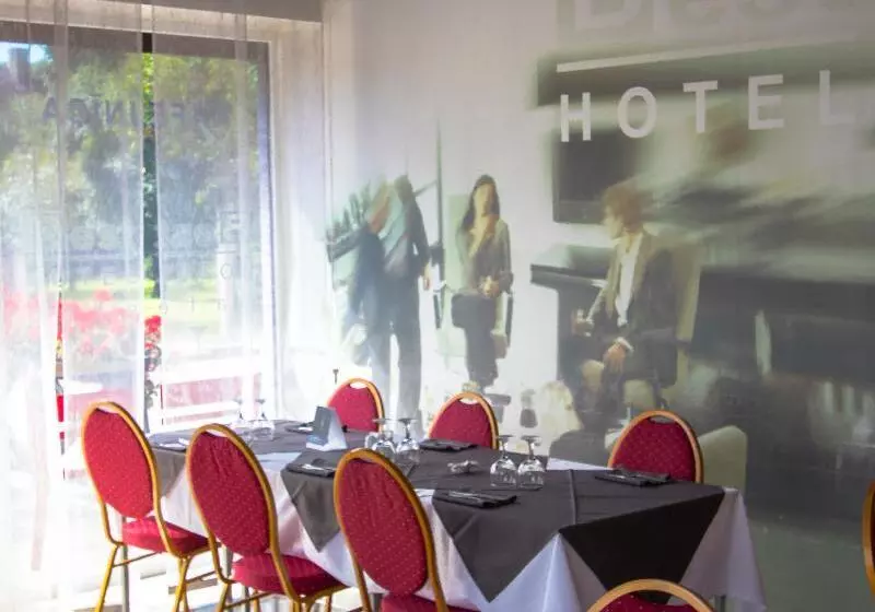 هتل Best With Free Parking