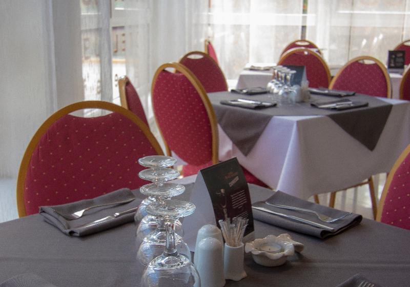 هتل Best With Free Parking