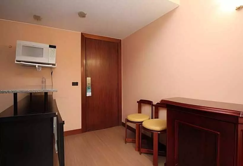 酒店 Bonaparte Blue Residence   Flat Particular