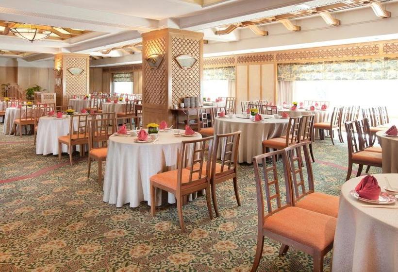 בית מלון כפרי Dorsett Grand Subang