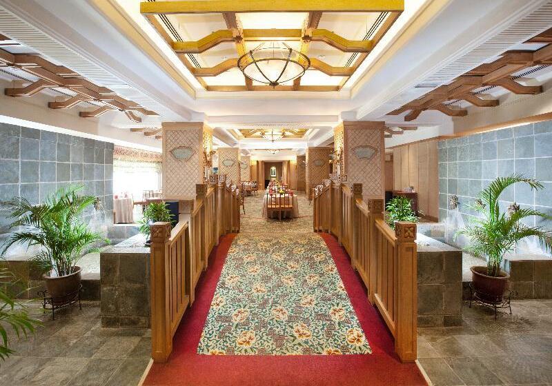 בית מלון כפרי Dorsett Grand Subang