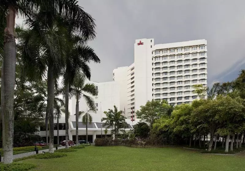 Отель Dorsett Grand Subang