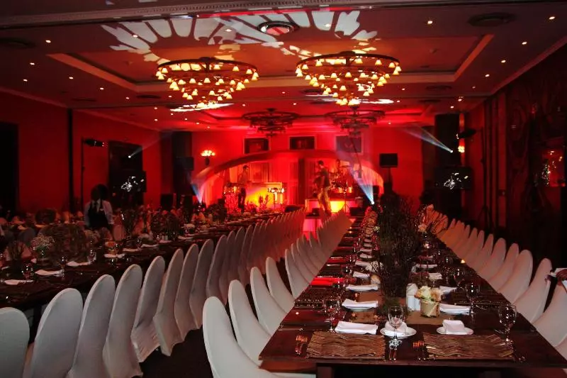 호텔 Emerald Resort & Casino