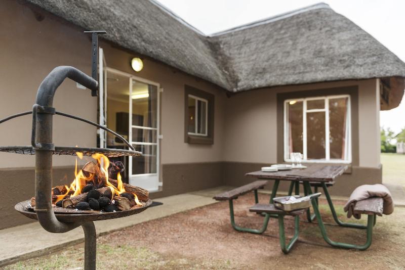 ホテル Emerald Resort & Casino