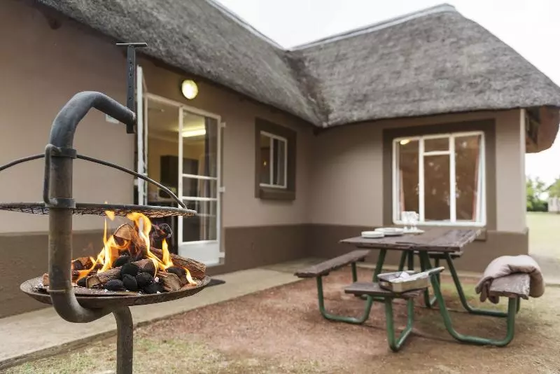 호텔 Emerald Resort & Casino