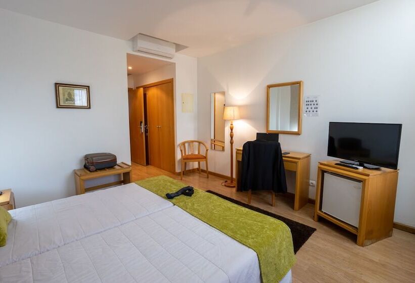 בית מלון כפרי Eurosol Alcanena