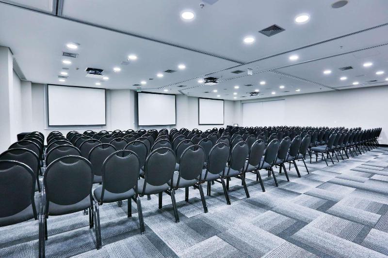 هتل Park Inn By Radisson Berrini