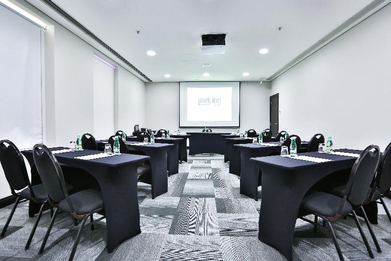 هتل Park Inn By Radisson Berrini