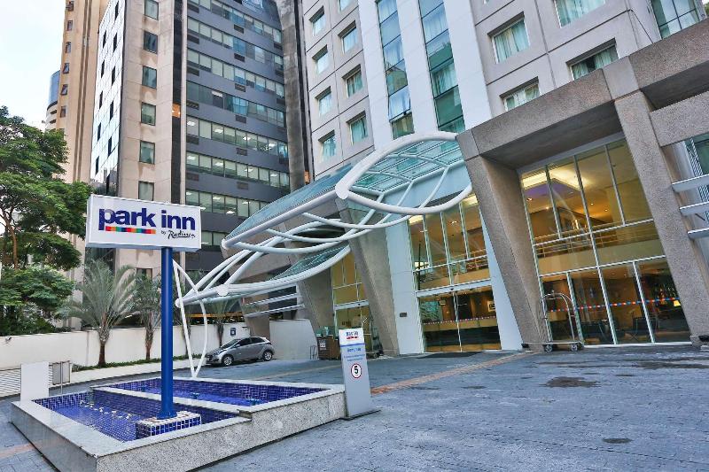 هتل Park Inn By Radisson Berrini