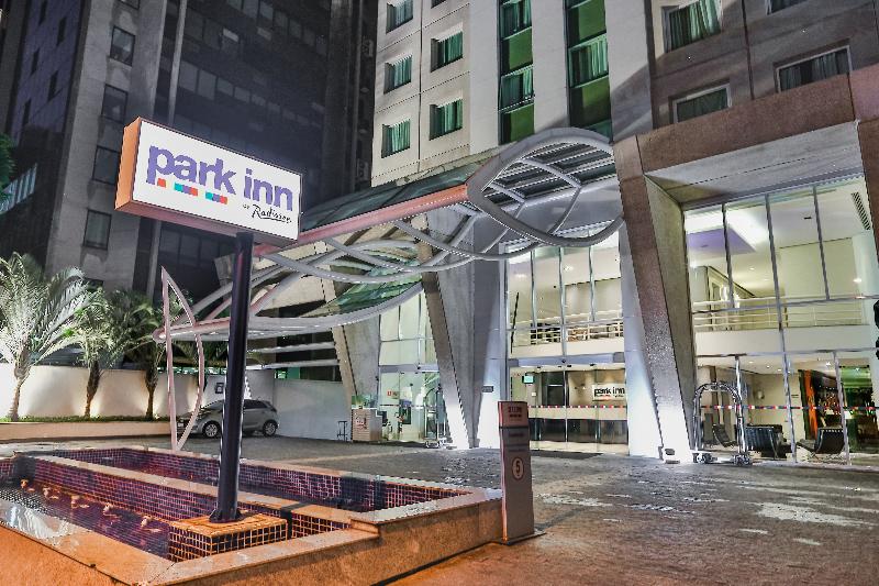 هتل Park Inn By Radisson Berrini