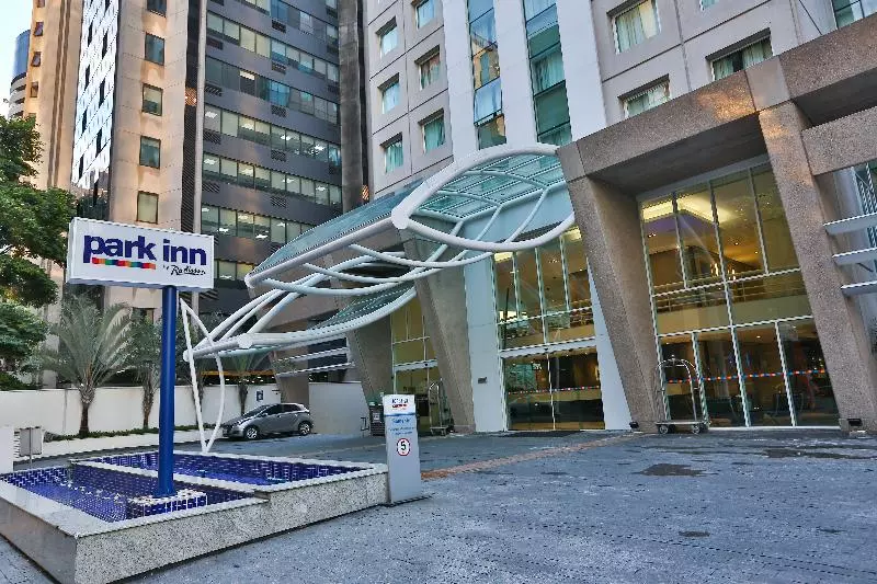 هتل Park Inn By Radisson Berrini