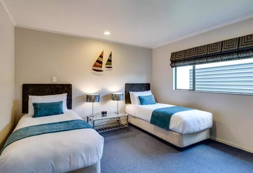 호텔 Portmans Motor Lodge