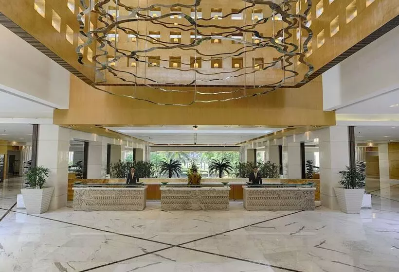 酒店 The Grand New Delhi