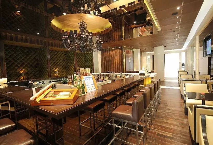 酒店 The Grand New Delhi