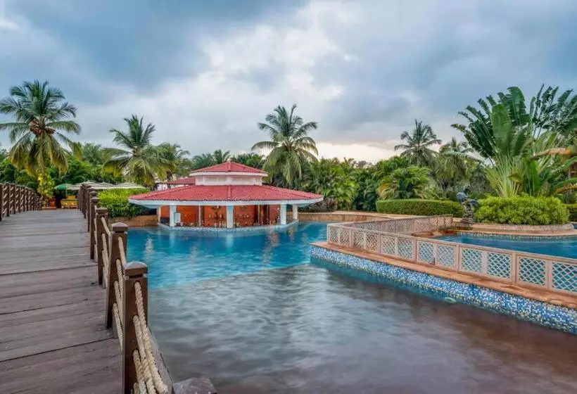 호텔 The Lalit Golf & Spa Resort Goa